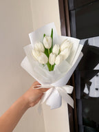 Soft Elegance | Minimalistic White Tulip Bouquet